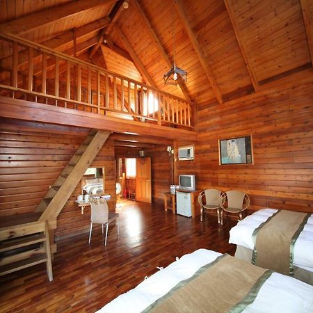 We Resort Sun Moon Lake Exterior foto