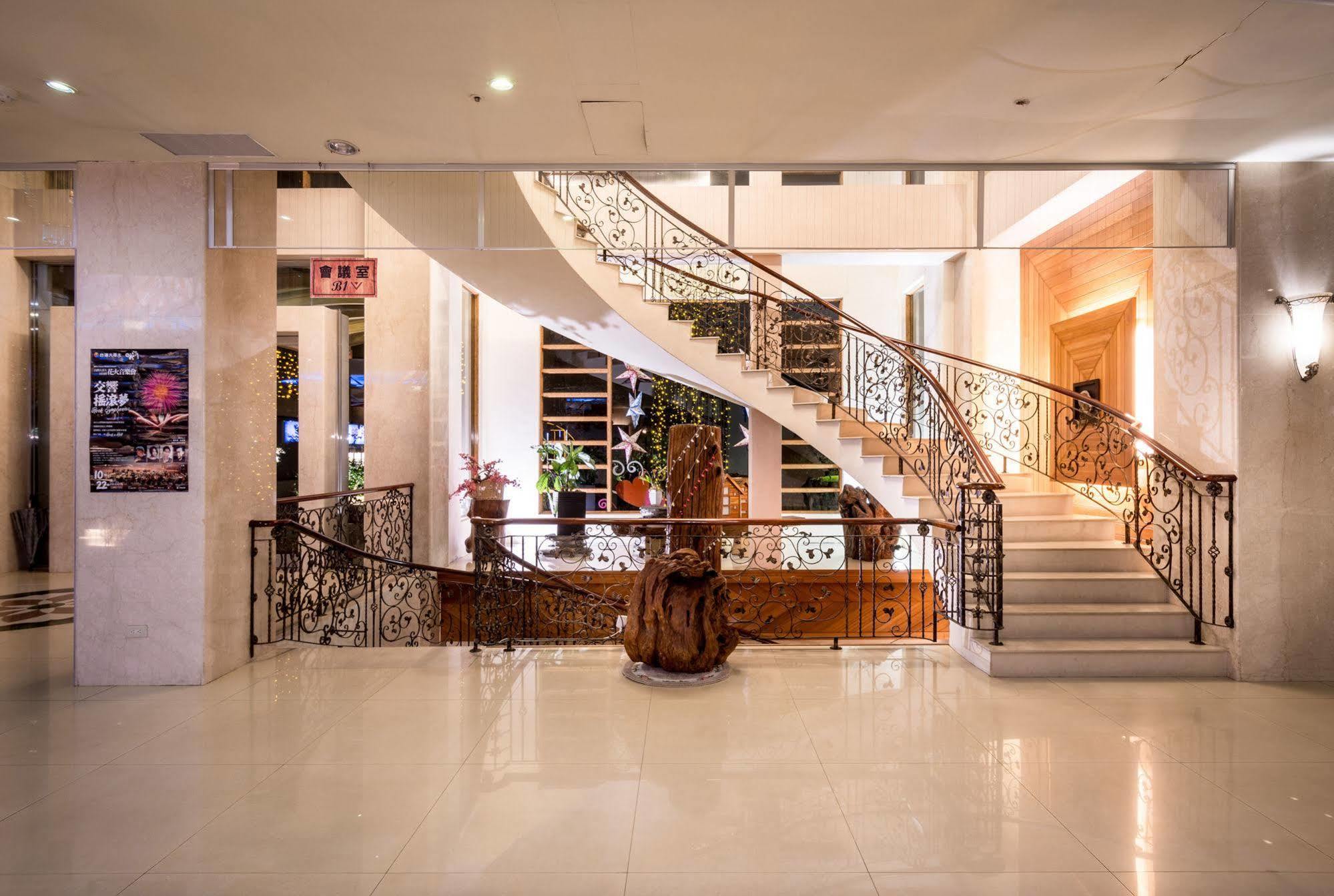 We Resort Sun Moon Lake Exterior foto